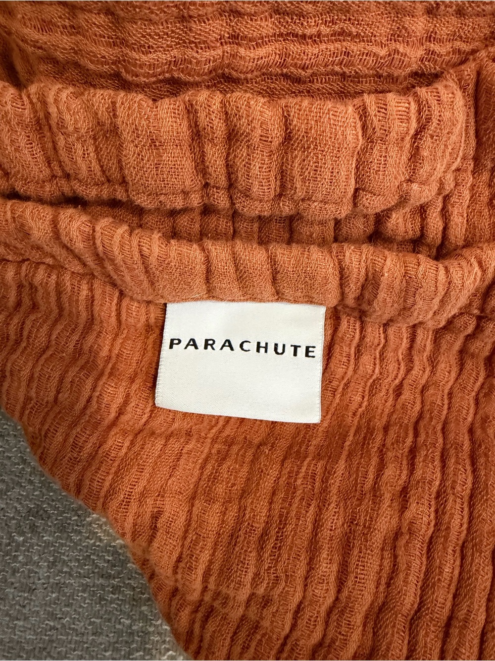 Parachute Oversized Cloud Linen Gauze Throw - Terra Cotta Orange - Picture 3 of 4